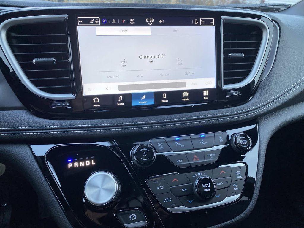 new 2026 Chrysler Pacifica car, priced at $46,165