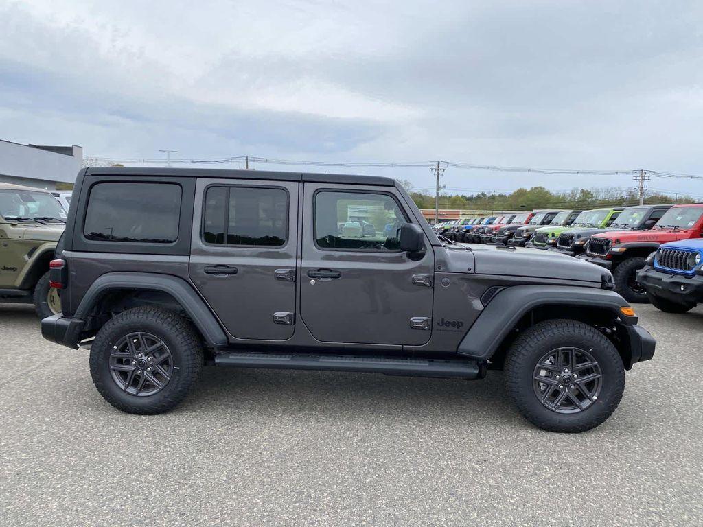 new 2026 Jeep Wrangler car, priced at $51,570