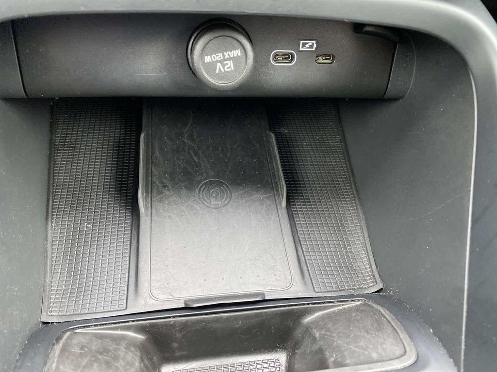 used 2024 Volvo XC40 car, priced at $29,320