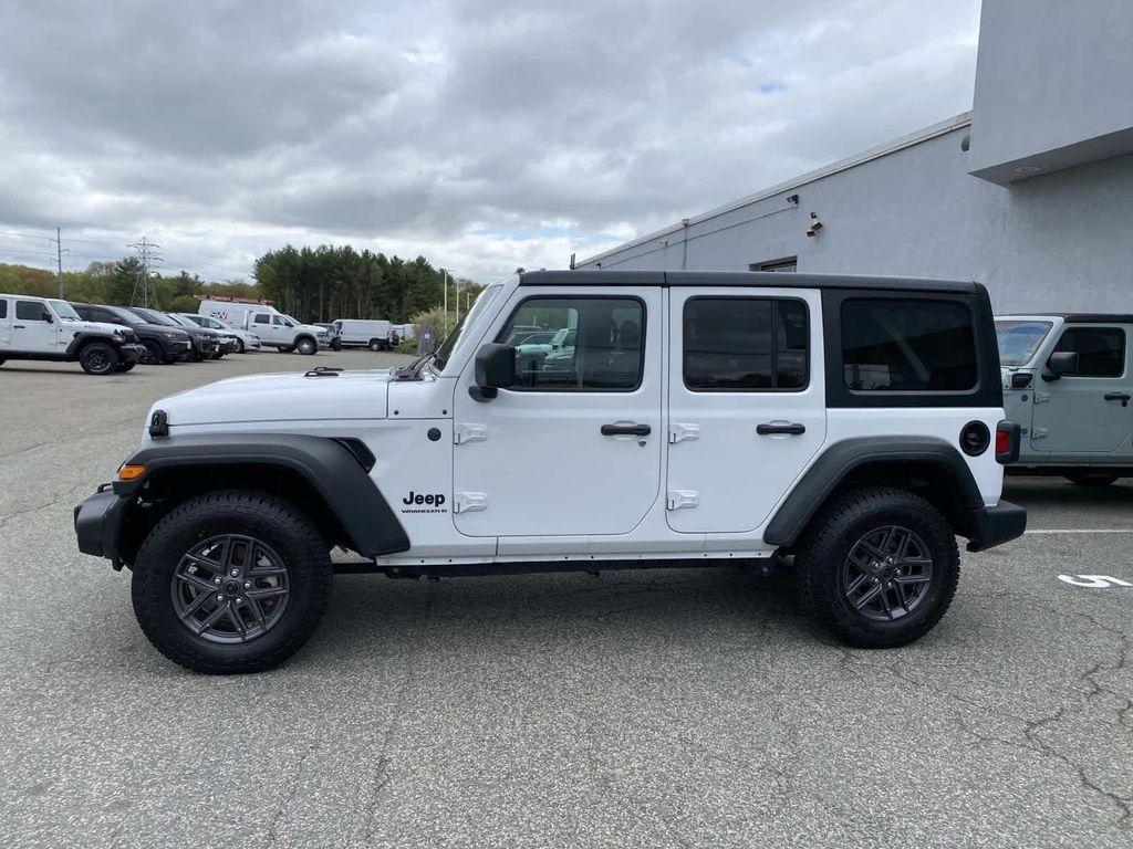 used 2025 Jeep Wrangler car, priced at $35,879