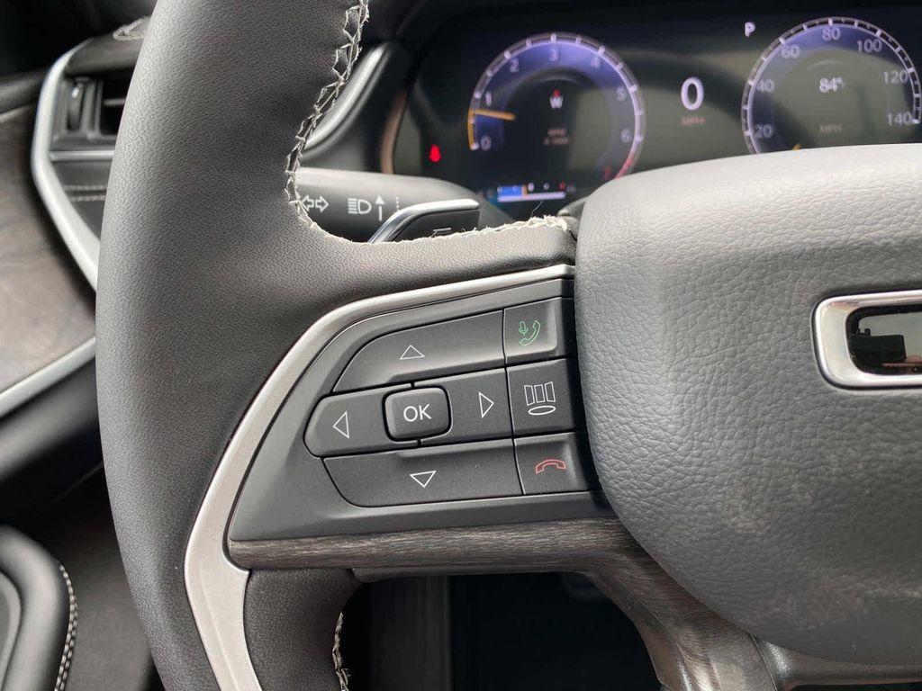 new 2025 Jeep Grand Cherokee L car, priced at $51,515