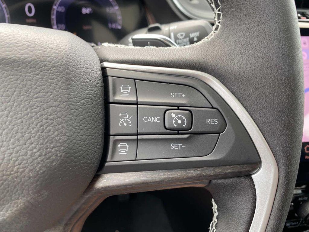 new 2025 Jeep Grand Cherokee L car, priced at $51,515