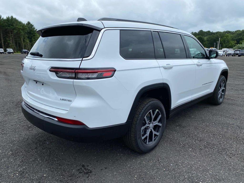 new 2025 Jeep Grand Cherokee L car, priced at $51,515