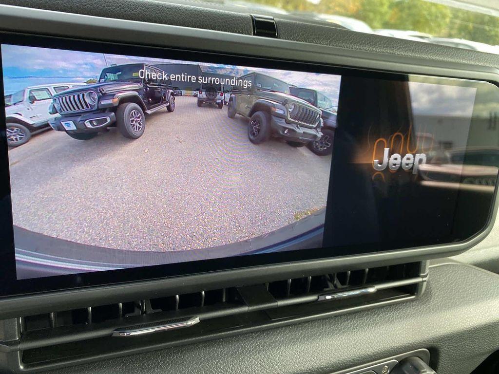 new 2026 Jeep Wrangler car, priced at $41,165