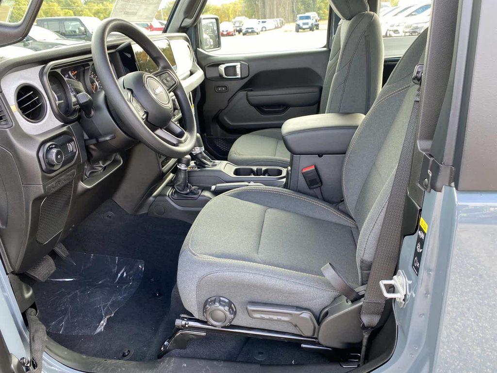 new 2026 Jeep Wrangler car, priced at $41,165