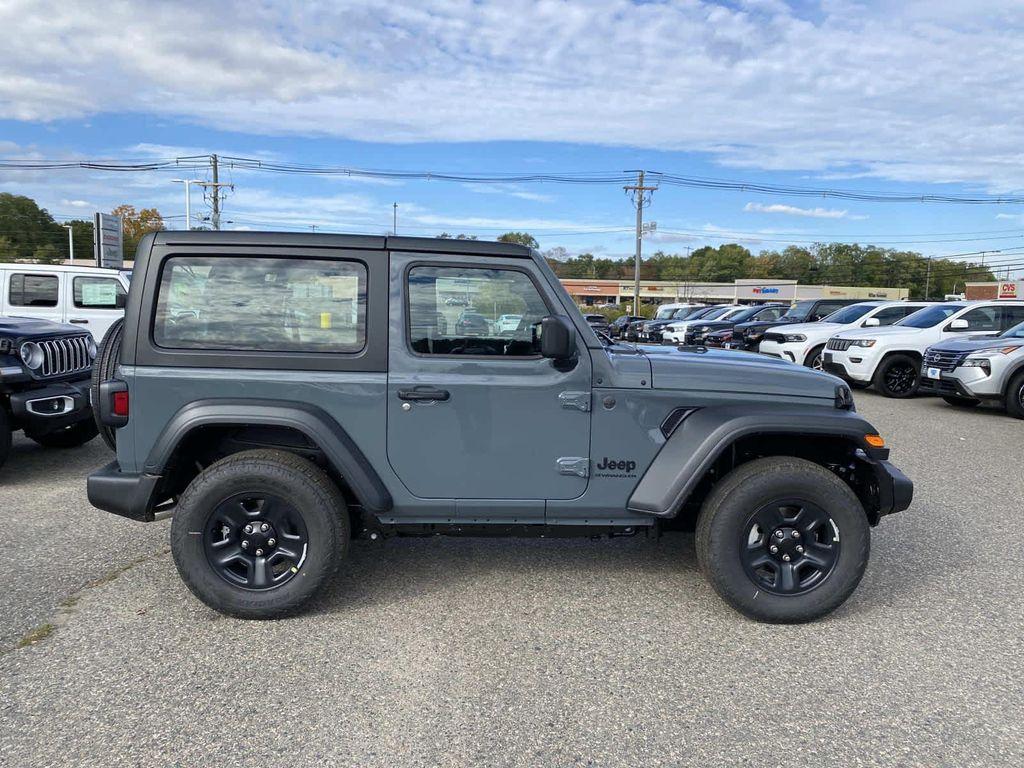 new 2026 Jeep Wrangler car, priced at $41,165
