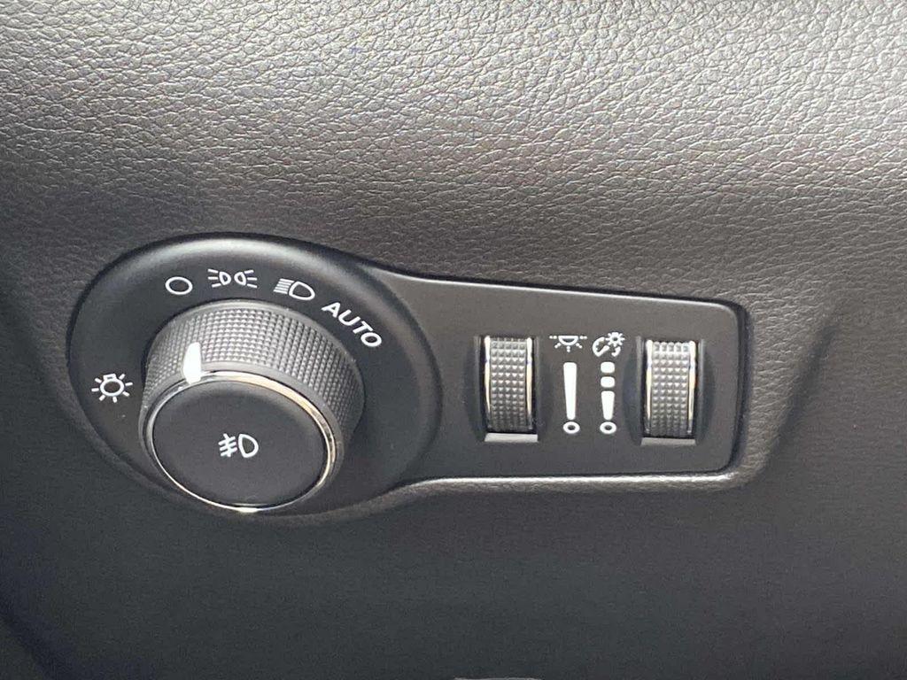 new 2026 Jeep Compass car, priced at $37,690