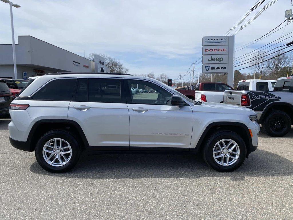 used 2025 Jeep Grand Cherokee car, priced at $33,675