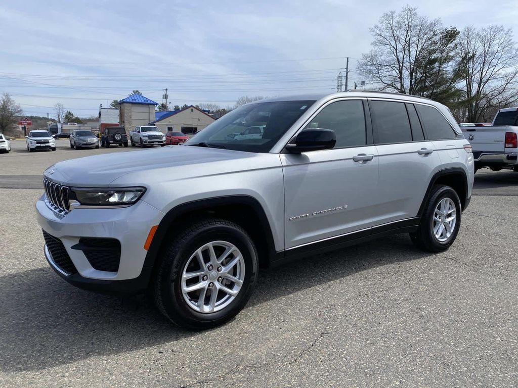 used 2025 Jeep Grand Cherokee car, priced at $33,675