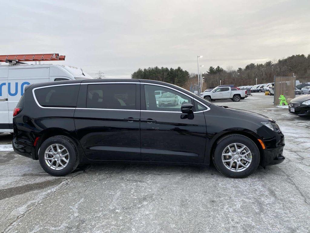 new 2026 Chrysler Voyager car, priced at $43,115