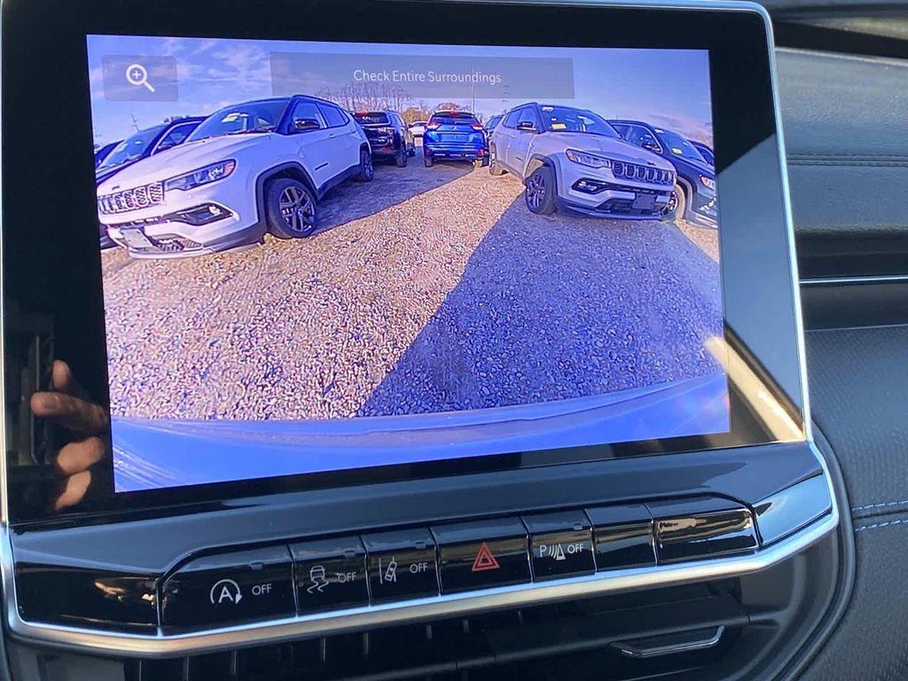 new 2026 Jeep Compass car, priced at $38,045