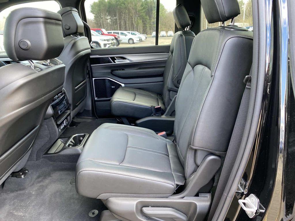 new 2026 Jeep Grand Wagoneer car, priced at $82,555