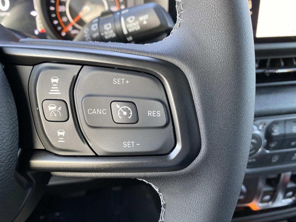 new 2026 Jeep Wrangler car, priced at $47,125