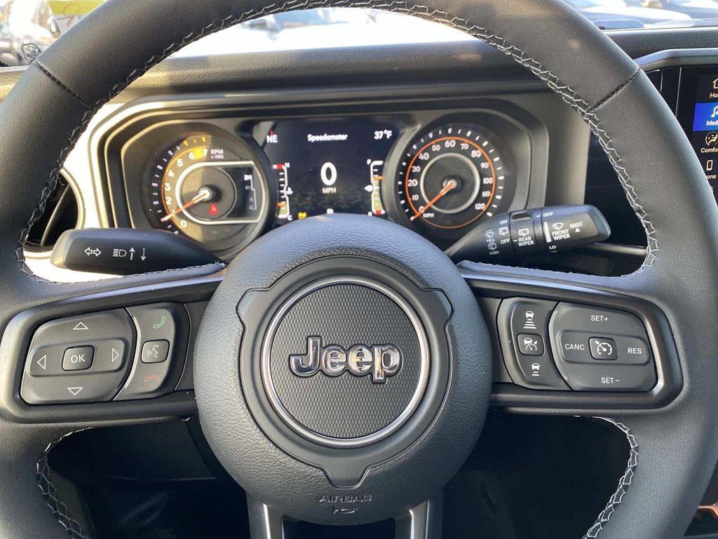 new 2026 Jeep Wrangler car, priced at $47,125