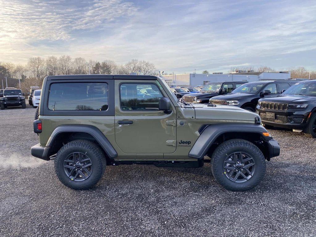 new 2026 Jeep Wrangler car, priced at $47,125