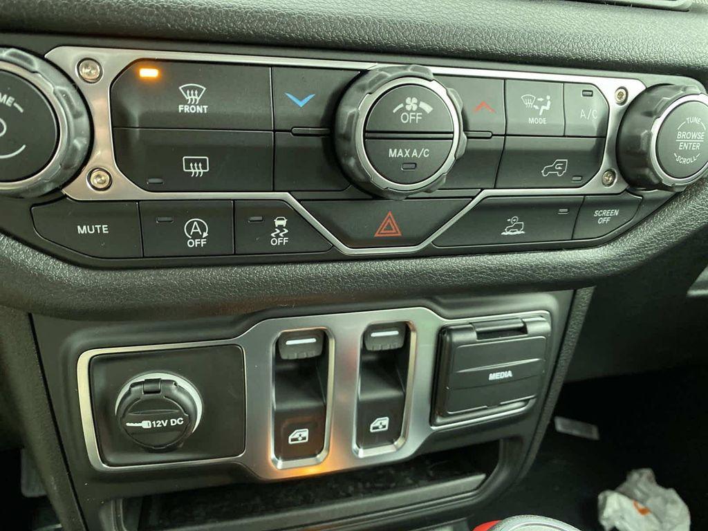 new 2026 Jeep Wrangler car, priced at $41,680