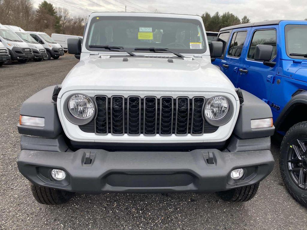 new 2026 Jeep Wrangler car, priced at $41,680