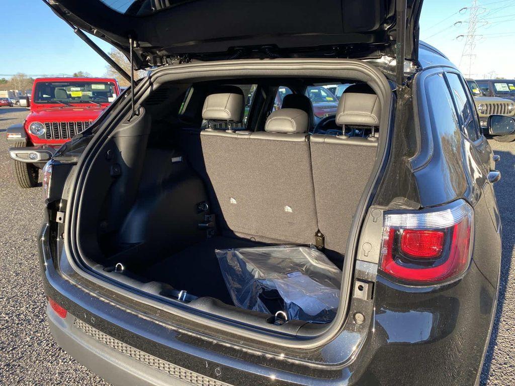 new 2026 Jeep Compass car, priced at $37,700