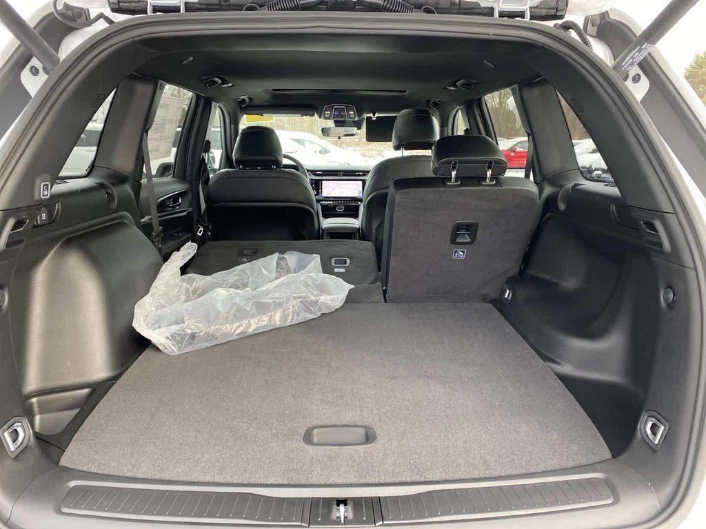 new 2026 Jeep Grand Cherokee car, priced at $48,155