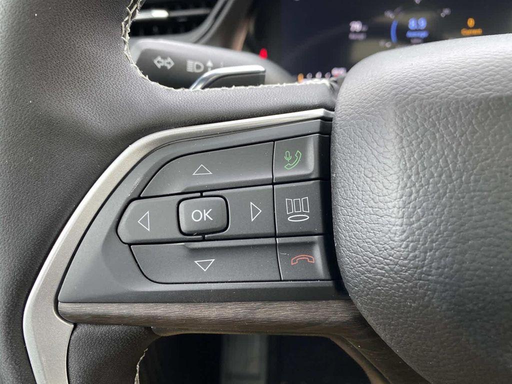 new 2026 Jeep Grand Cherokee car, priced at $48,155