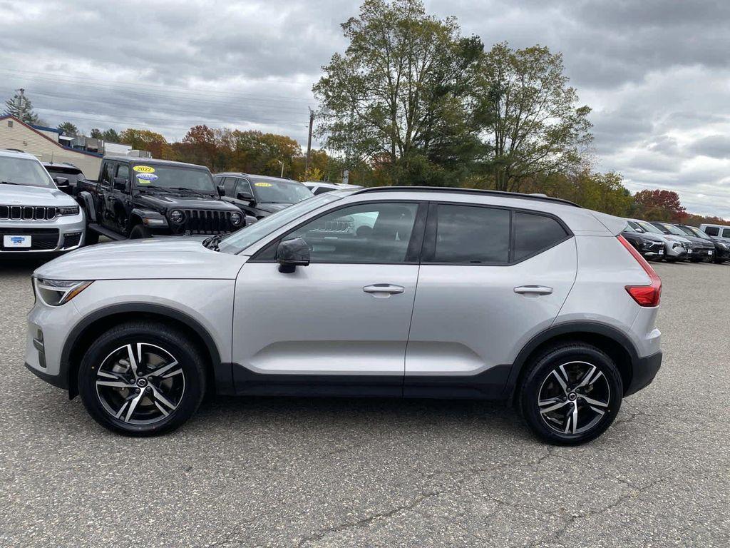used 2024 Volvo XC40 car, priced at $24,190