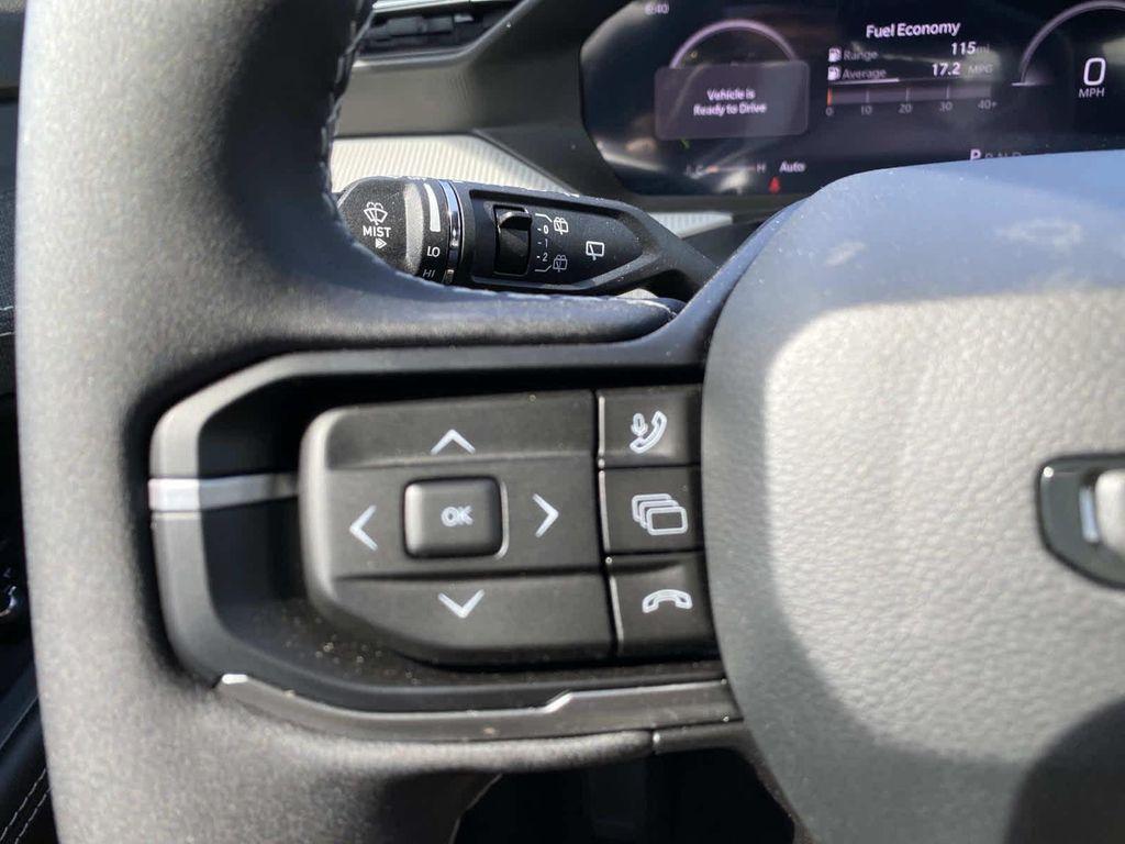 new 2026 Jeep Cherokee car, priced at $41,310