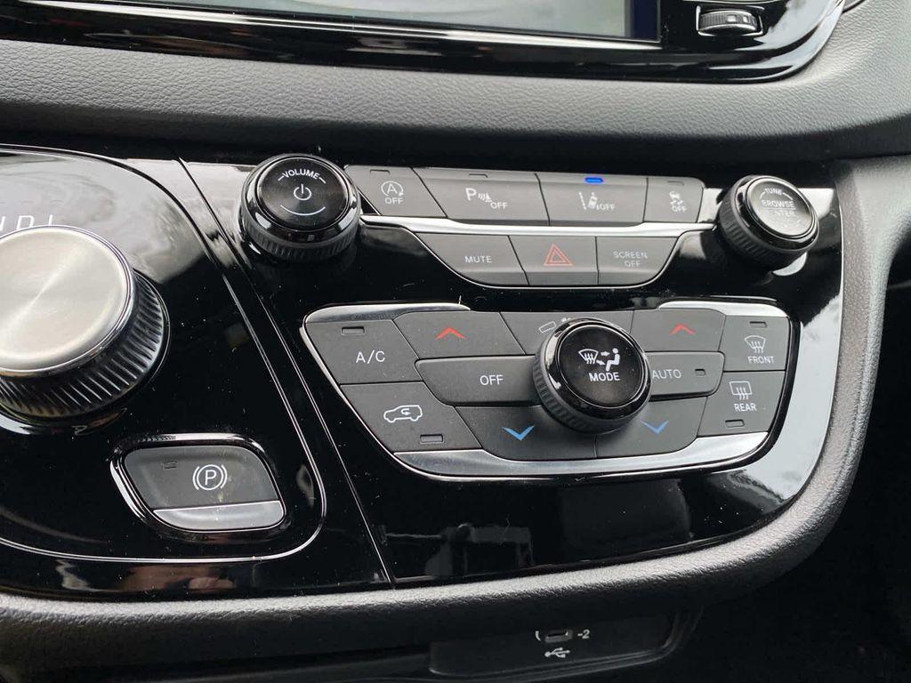 new 2026 Chrysler Voyager car, priced at $43,610