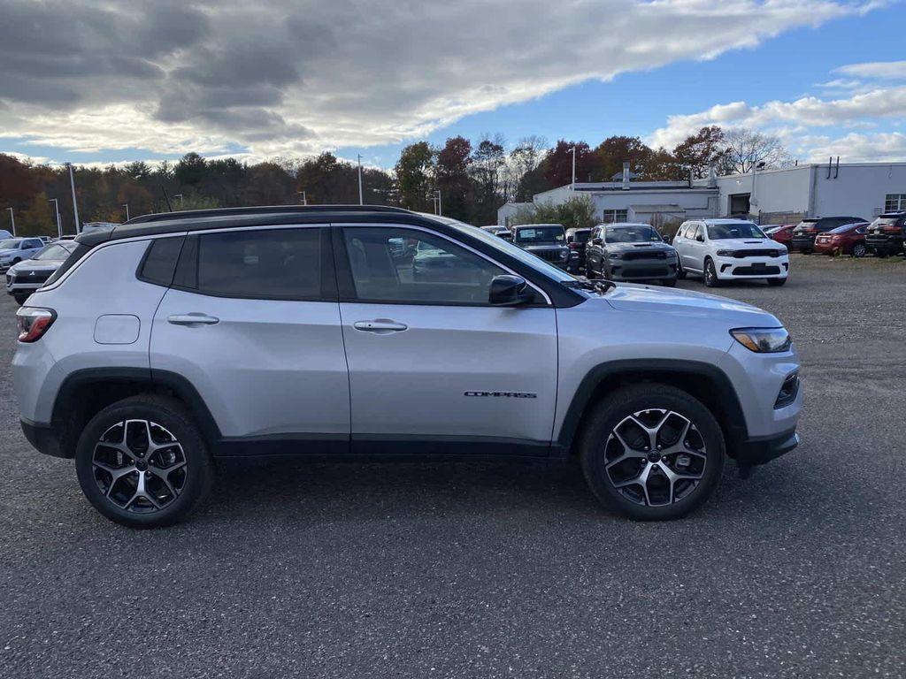new 2026 Jeep Compass car, priced at $35,350