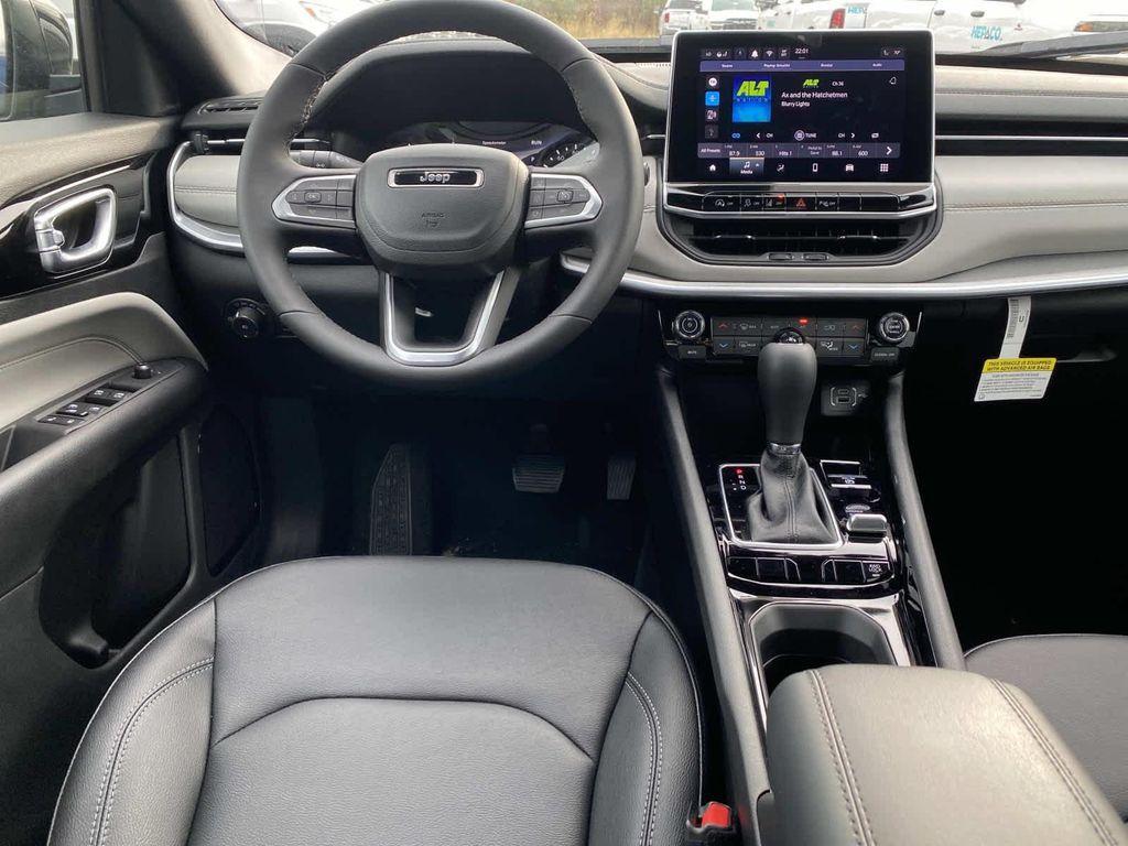 new 2026 Jeep Compass car, priced at $35,350