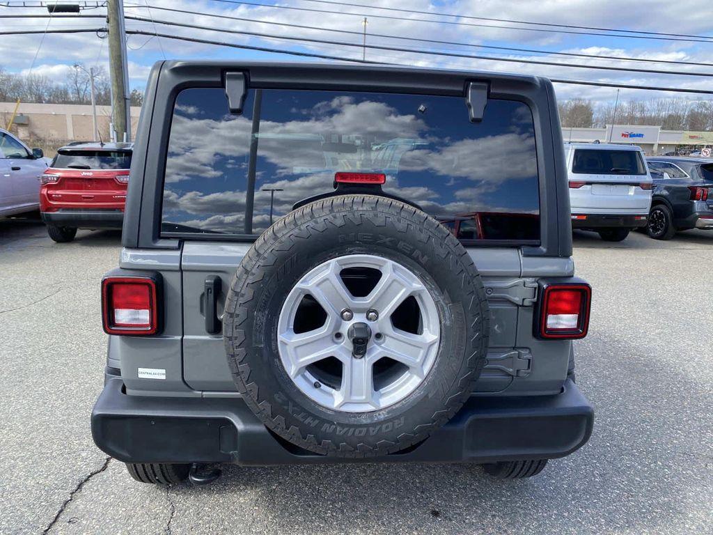 used 2022 Jeep Wrangler car, priced at $25,889