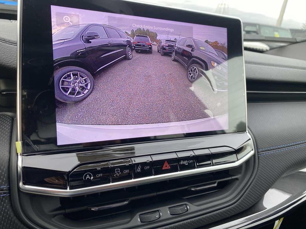 new 2026 Jeep Compass car, priced at $37,095