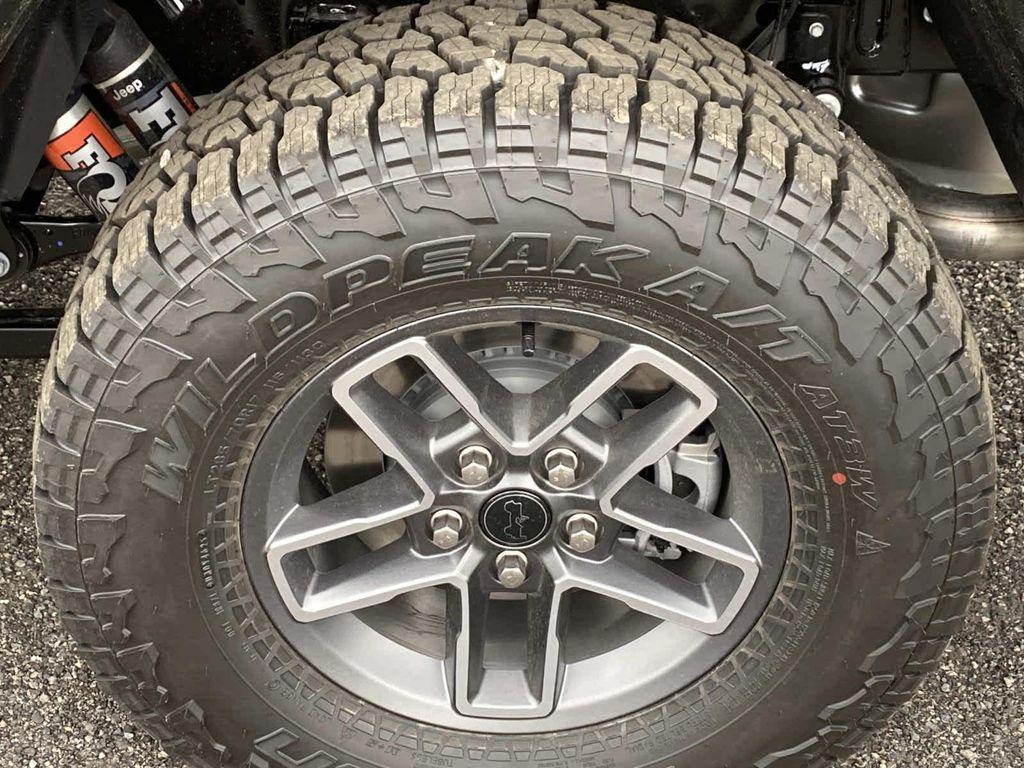 new 2026 Jeep Gladiator car, priced at $64,580