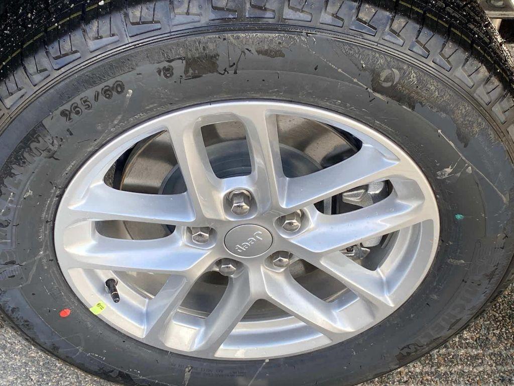 new 2025 Jeep Grand Cherokee L car, priced at $45,125