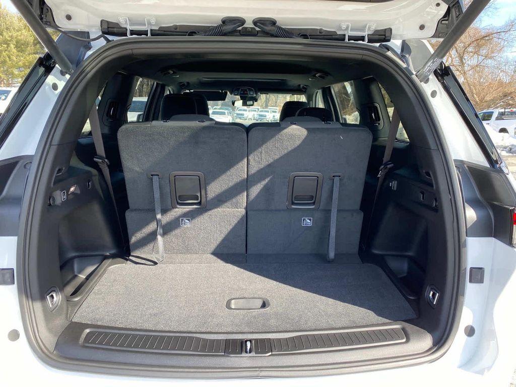 new 2025 Jeep Grand Cherokee L car, priced at $45,125