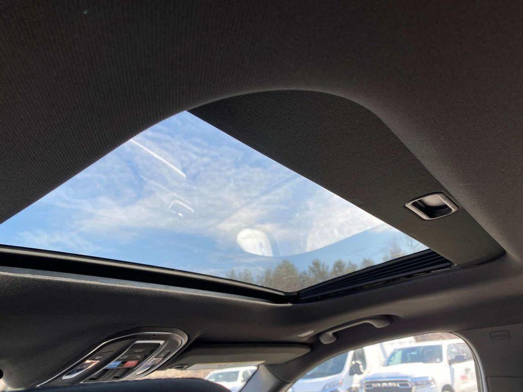 new 2025 Jeep Grand Cherokee L car, priced at $45,125