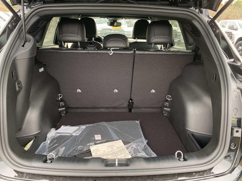 new 2026 Jeep Compass car, priced at $35,350