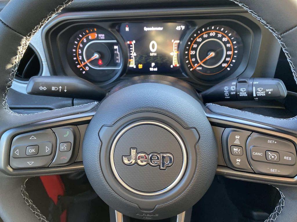 new 2026 Jeep Wrangler car, priced at $53,585