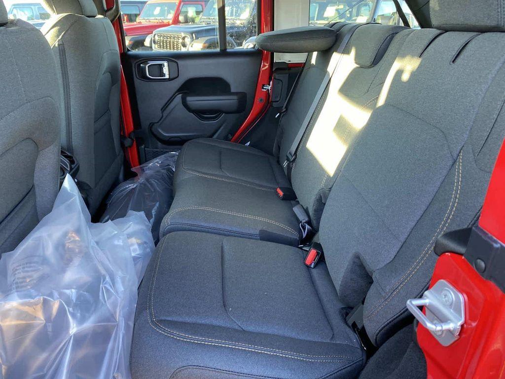 new 2026 Jeep Wrangler car, priced at $53,585