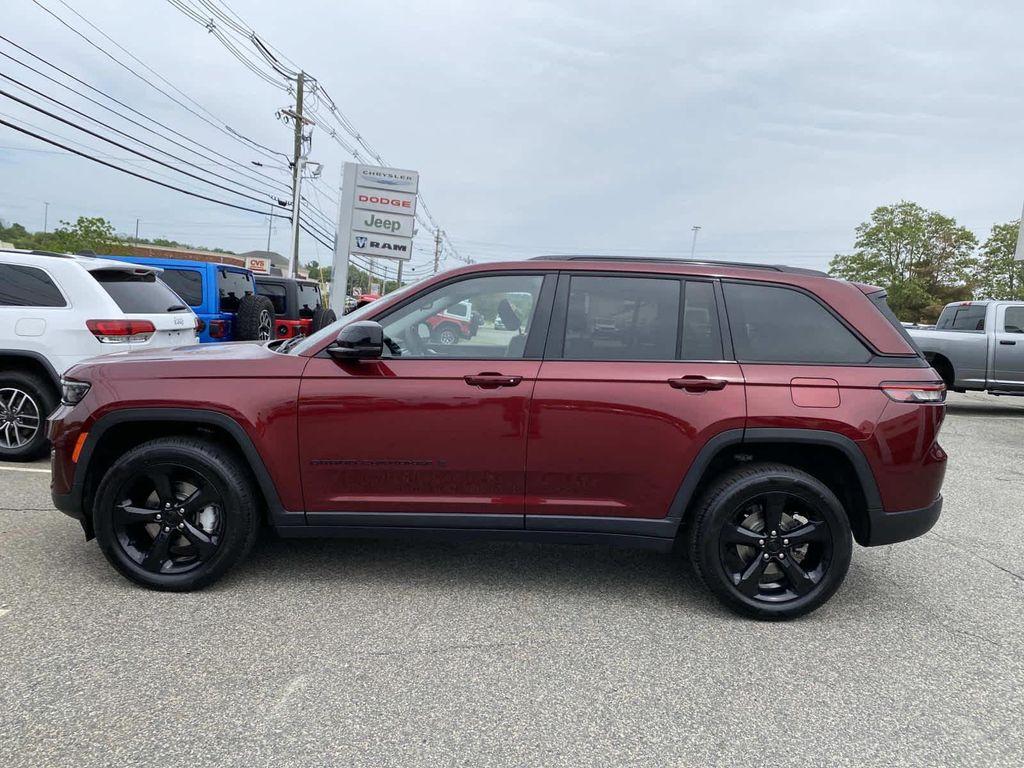 used 2023 Jeep Grand Cherokee car, priced at $32,473