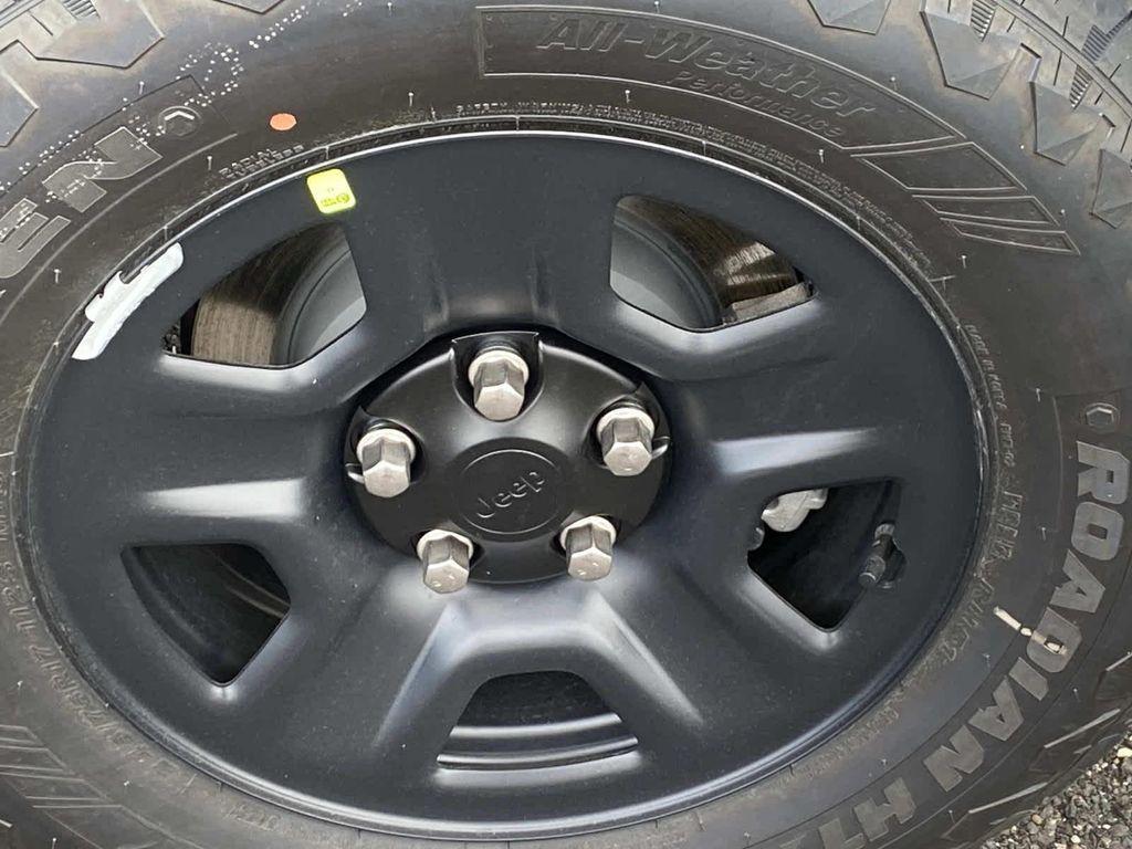 new 2026 Jeep Wrangler car, priced at $42,500