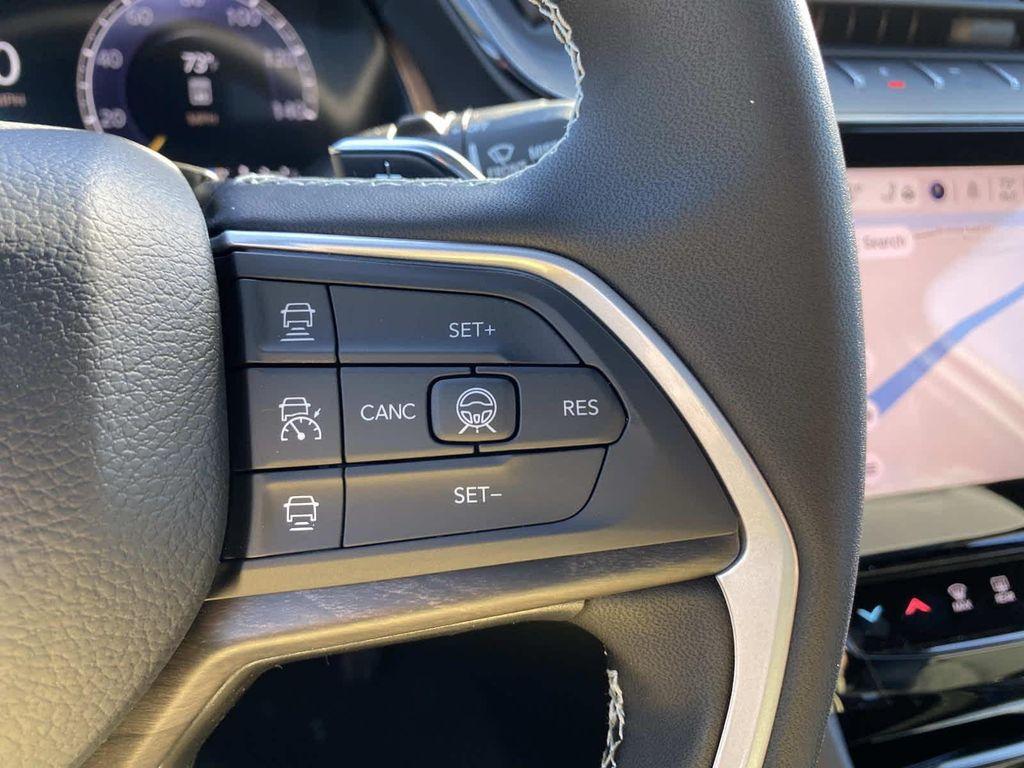 new 2026 Jeep Grand Cherokee car, priced at $49,170