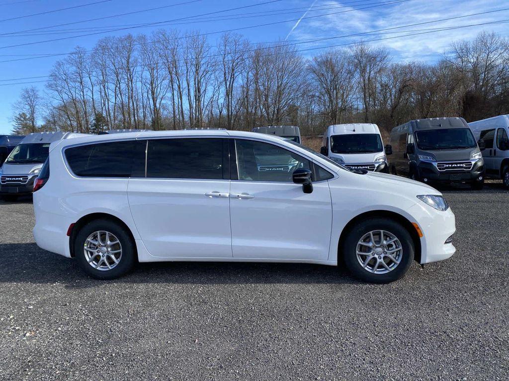 new 2026 Chrysler Voyager car, priced at $43,115