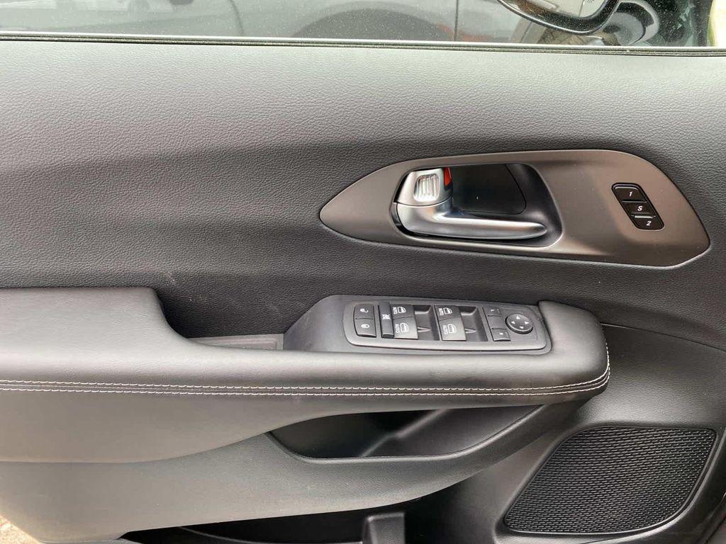 new 2027 Chrysler Pacifica car, priced at $45,765