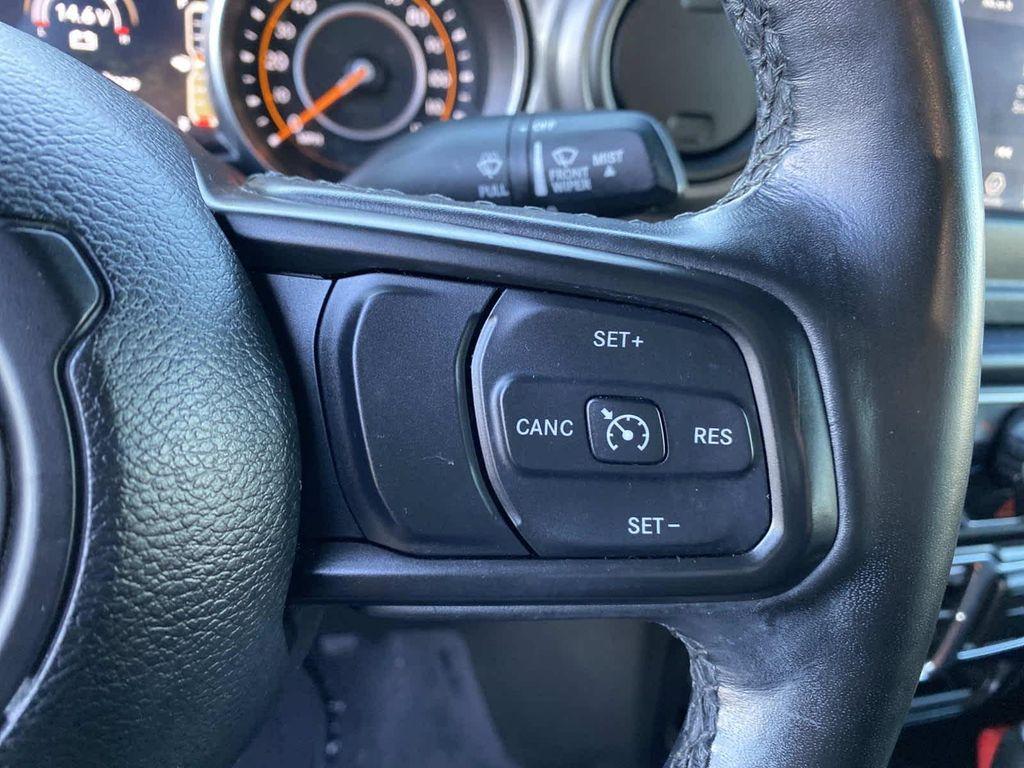 used 2021 Jeep Wrangler Unlimited car, priced at $27,652