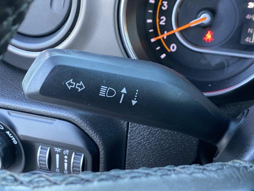 used 2021 Jeep Wrangler Unlimited car, priced at $27,652