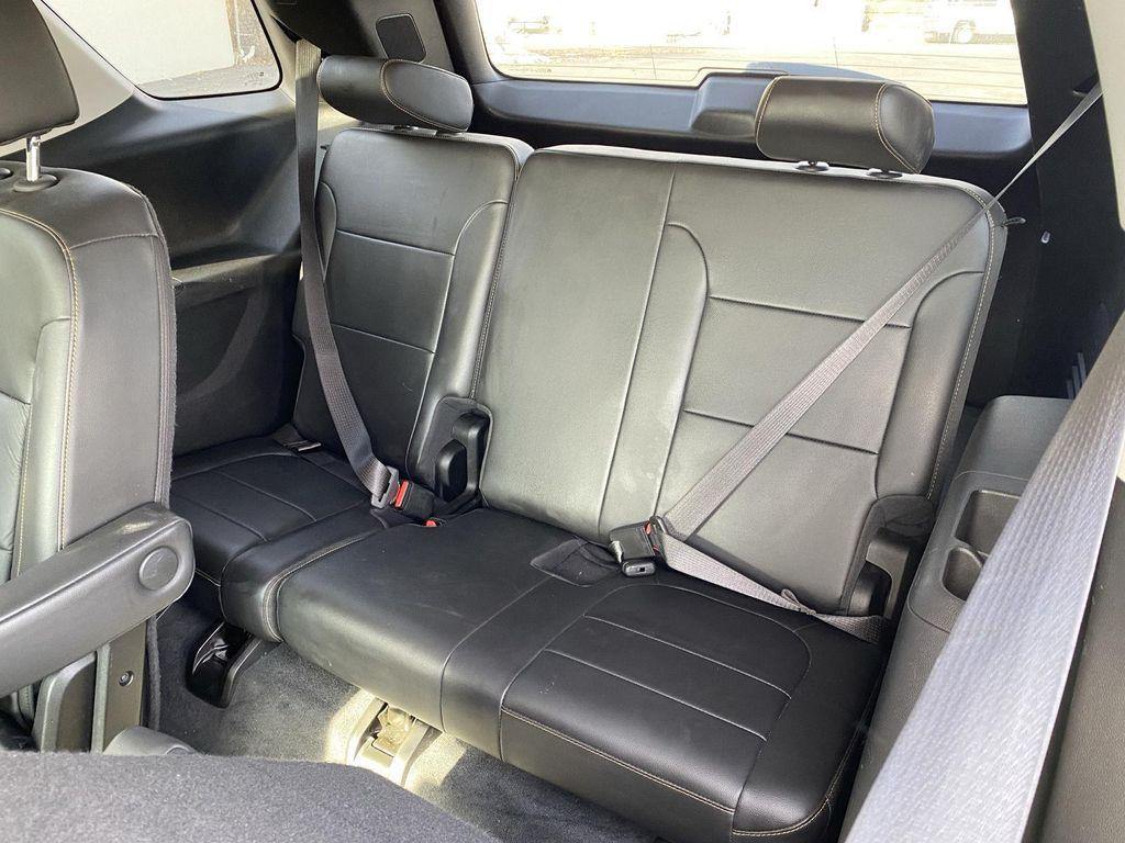 used 2021 Chevrolet Traverse car, priced at $21,887