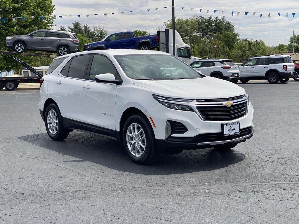 used 2024 Chevrolet Equinox car, priced at $24,499