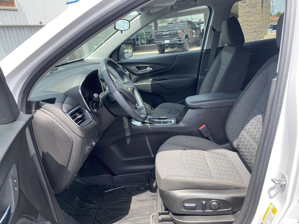 used 2024 Chevrolet Equinox car, priced at $24,499