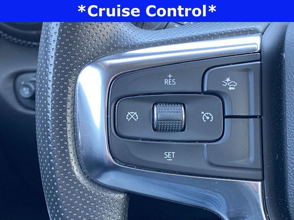 used 2025 Chevrolet Blazer car, priced at $28,238