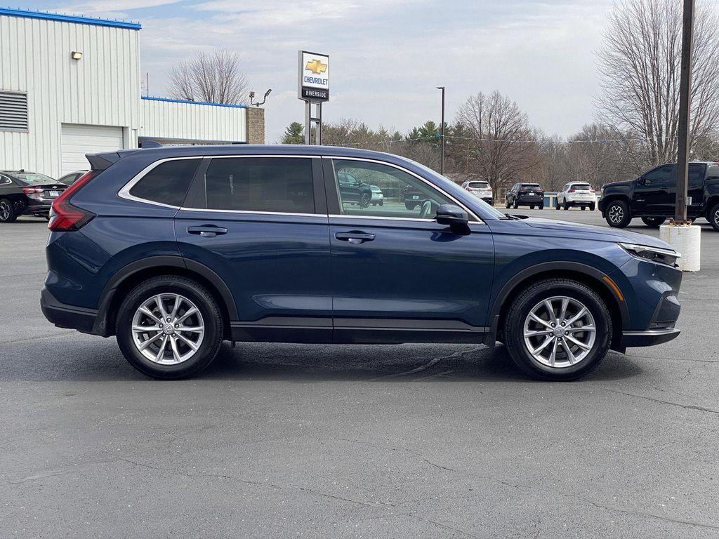 used 2025 Honda CR-V car, priced at $30,331